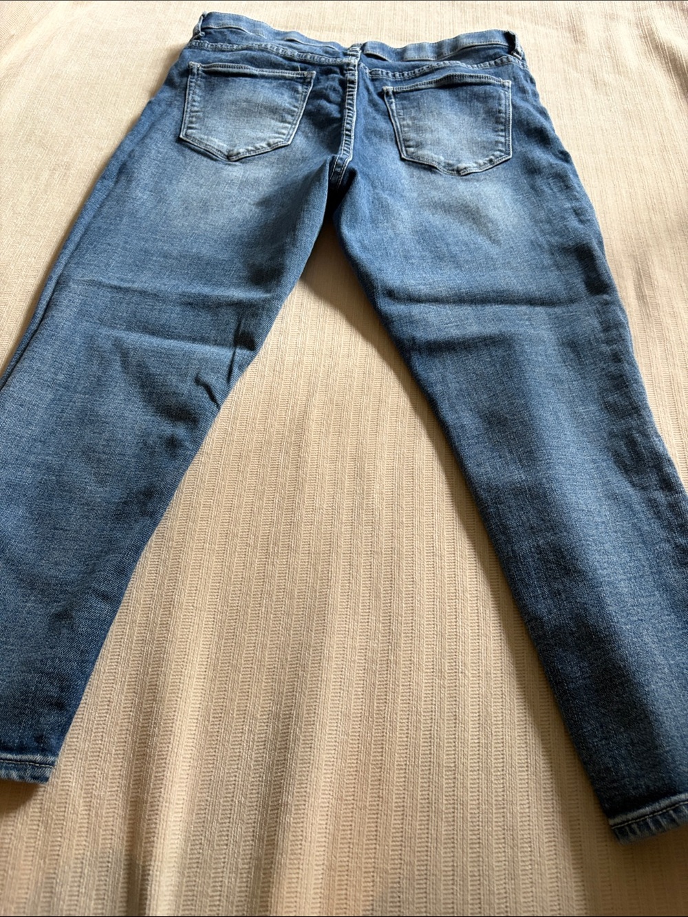 New York & Company Women's Blue Cropped Ankle Jeans